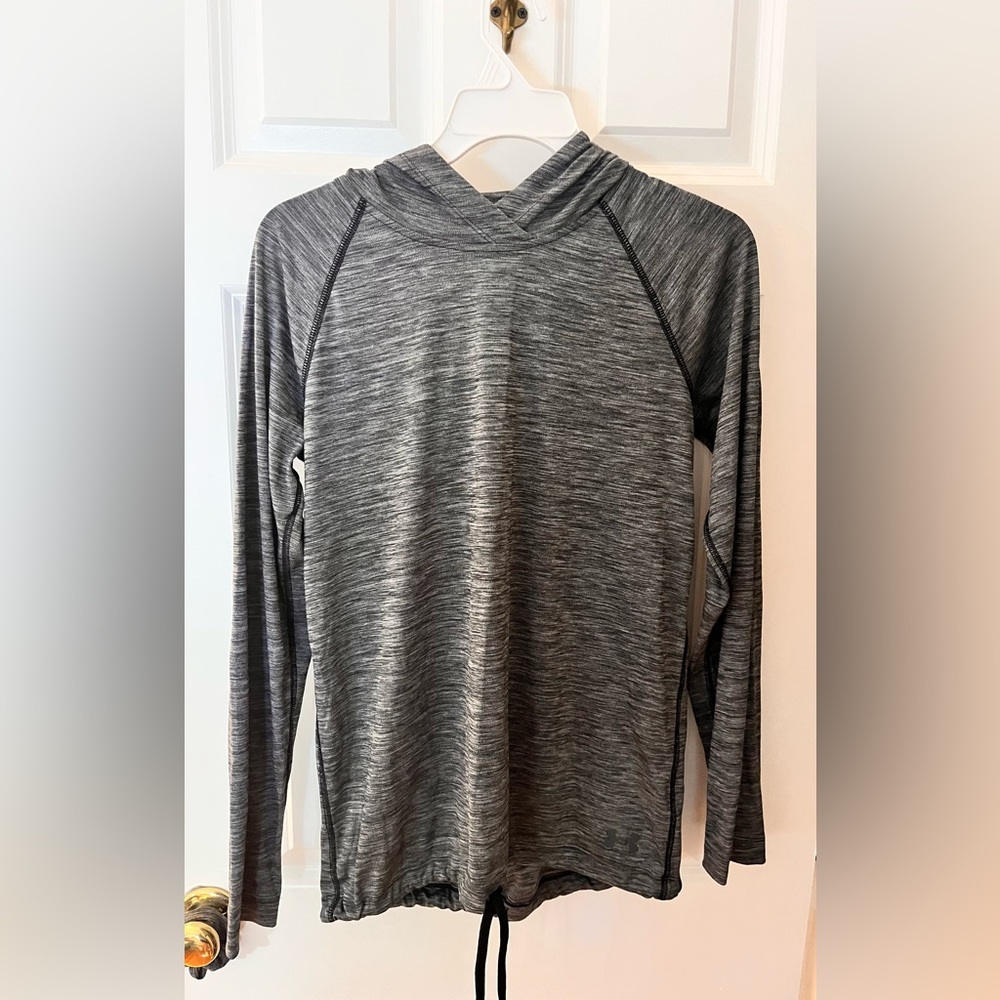 Underarmour Hooded Longsleeve Active Top (S)